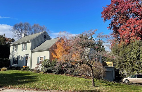 Shillington House | Serene 6-bedrooms in charming Shillington. Big enough for any family reunion.