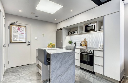 Shaughnessy Village Apartment | Serene Apartment with All Amenities