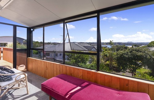 Snells Beach Cottage | Serene at Snells - Snells Beach Bach