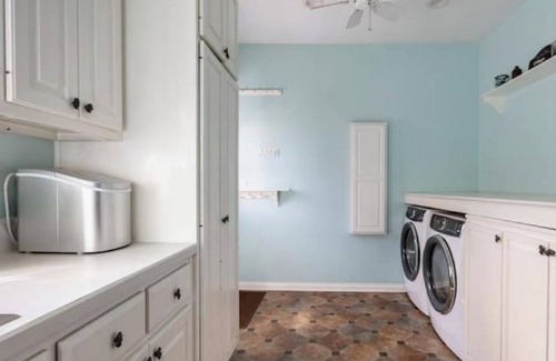 Nicholasville House | Serene beauty: secluded, convenient
