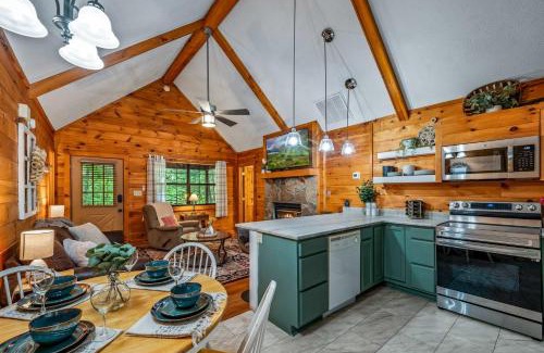 Pigeon Forge House | Serene Escape Minutes from Smoky Mountain Fun