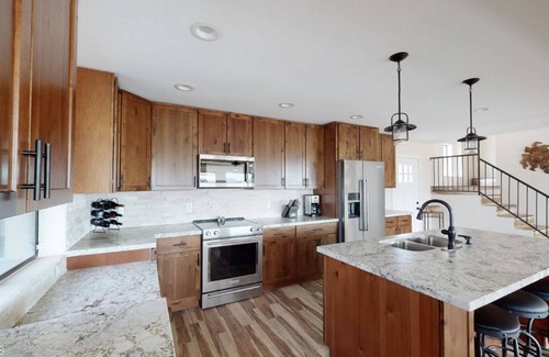 Fountain Hills House | Serene Escape with Sweeping Views, Heated Infinity Pool & Spa