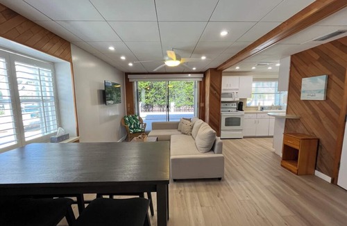 Twin Lakes House | Serene & expansive waterfront property located in Key Largo Florida.