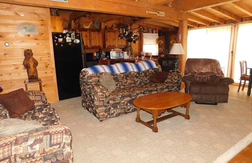 Standish Ski Chalet | Serene Frye Island waterfront with beautiful sunrise views over Raymond Cape.