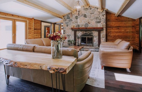 Caledon House | Serene getaway offering privacy in 10 acres
