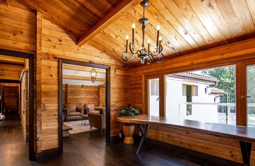 Caledon House | Serene getaway offering privacy in 10 acres