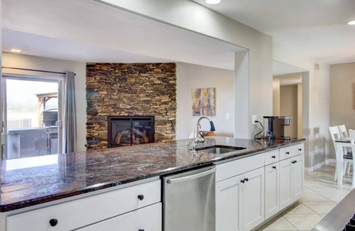 Bel Air Ranch Estates House | Serene Getaway with Mountain Views and Private Salt Pool