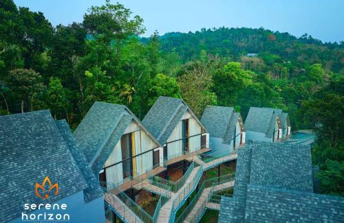 Vazhayil Hotel | Serene Horizon