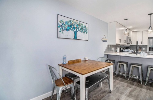South Gull Lake House | Serene King Suite on Gull Lake