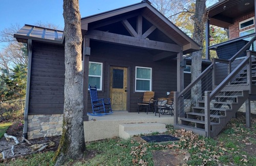 Tool House | Serene lake life bungalow. Get away and find your whoosah!