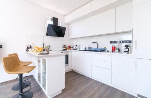 Plovdiv Apartment | Serene Luxe Oasis Retreat on the Outskirts