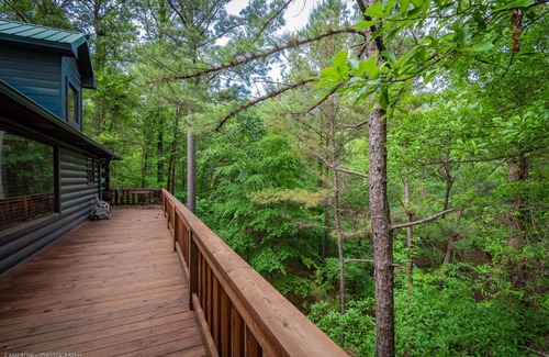 Broken Bow Cabin | Serene Luxury cabin for Families/Couples! Mins away from lakes/activities