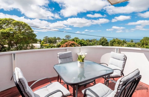 Eagle Heights House | Serene Mountainview Retreat Tamborine Mountain
