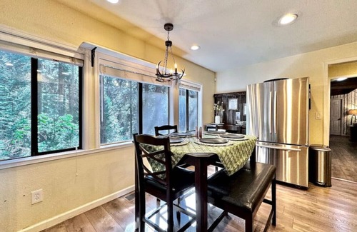 Pollock Pines Cabin | Serene Mountain Escape-Cozy Cabin Near Sly Park