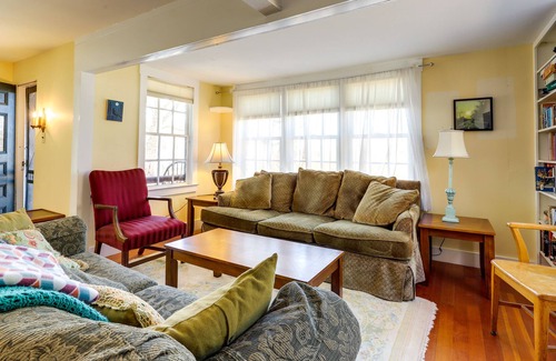 Peaks Island Cottage | Serene Peaks Island Vacation Rental: 1 Mi to Ferry