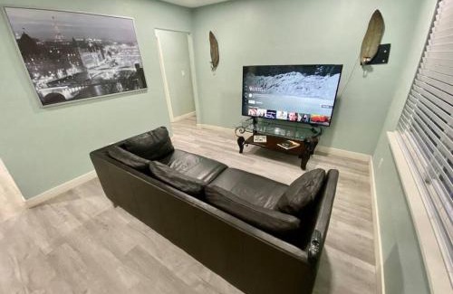 Gainesville House | Serene renovated oasis near downtown area