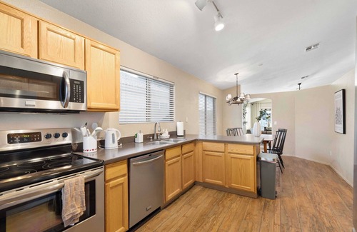 Deer Valley House | Serene Retreat: Charming Home on N 37th Ln Perfect for Relaxing Getaways #41688