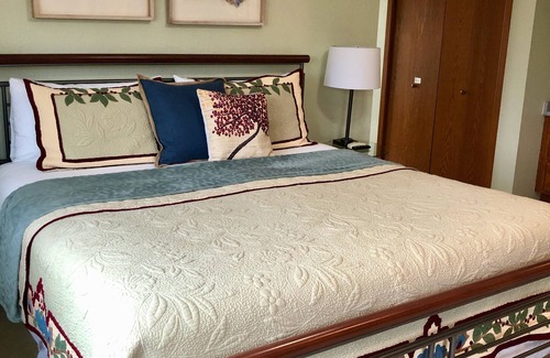 Ames Other | Serene rural accommodations minutes away from Ames and Iowa State University