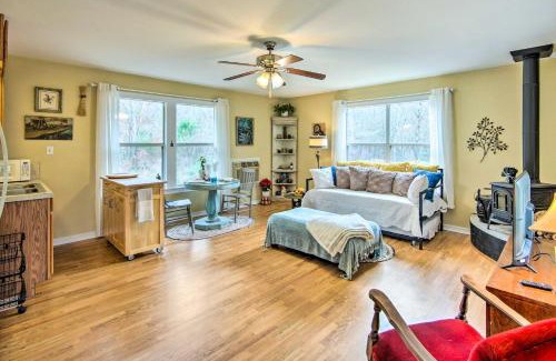 Gallatin House | Serene Rusk Escape with Shared Yard and Fire Pit!