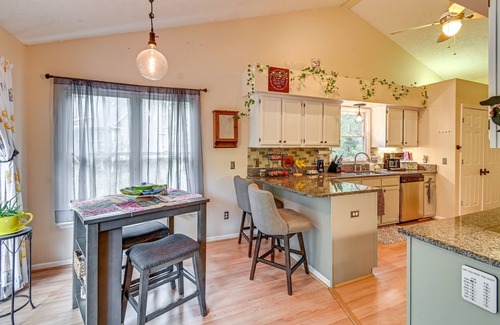 Olivia House | Serene Sanford Home w/Community Pool - Near Beach