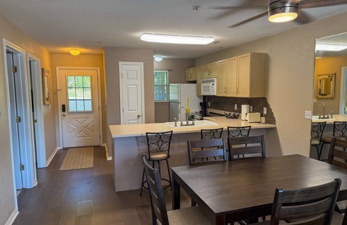 Table Rock Condo | Serene setting near Lake Taneycomo~Free Attraction Tickets-Near Branson attractions (FC61-17)