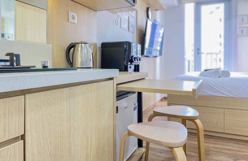 Grogol Utara Apartment | Serene Stay Studio Tokyo Riverside Pik 2 Apartment