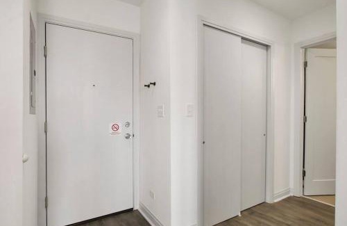 East Hyde Park Apartment | Serene Studio Apartment in Hyde Park - Del Prado 706