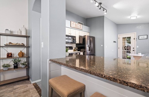 Dove Mountain House | Serene Vacation Home - Trails, Golf & Dining!