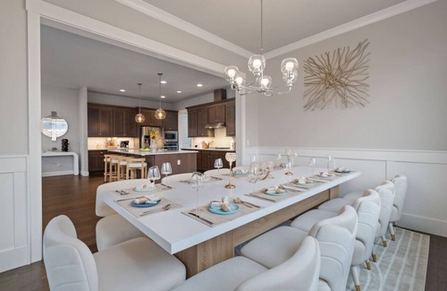 Bethany House | Serenity: a Luxe home near DT