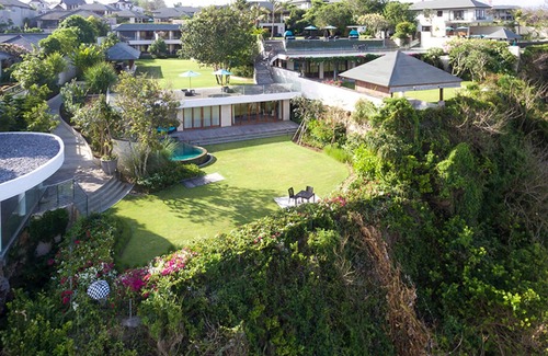Kutuh Villa | Serenity Above the Surfline – Bali Villa 1089
