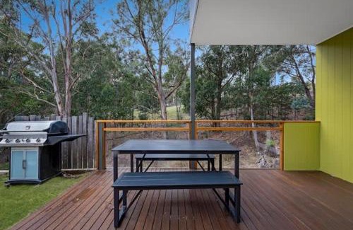 Ridgeway House | Serenity at Ridgeway Retreat - Relax, Hike, Bike
