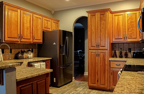 Gainesville House | Serenity at the Lake with a Twist