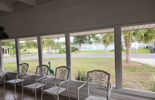 Hernando House | Serenity at the Lake