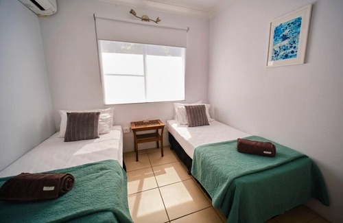Picnic Bay Apartment | Serenity