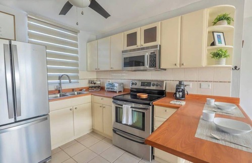 Machos Condo | Serenity | Beach Vibe stay in Costa Brava, Ceiba
