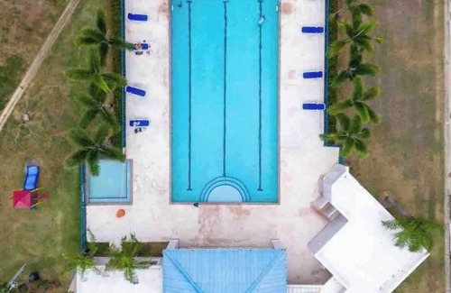Machos Condo | Serenity | Beach Vibe stay in Costa Brava, Ceiba