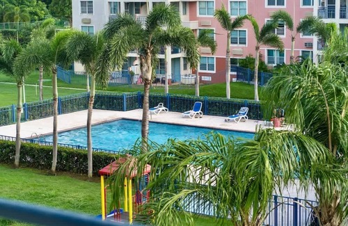 Machos Condo | Serenity | Beach Vibe stay in Costa Brava, Ceiba