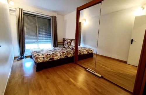 Faubourg de l'Arche Apartment | Serenity Courbevoie, Paris La Defense
