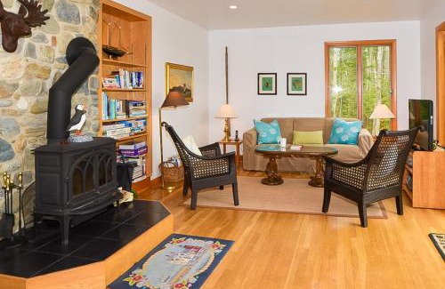 Camden House | Serenity Cove Cottage