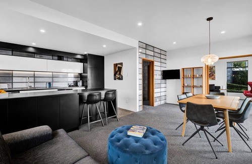 New Plymouth House | Serenity Heights