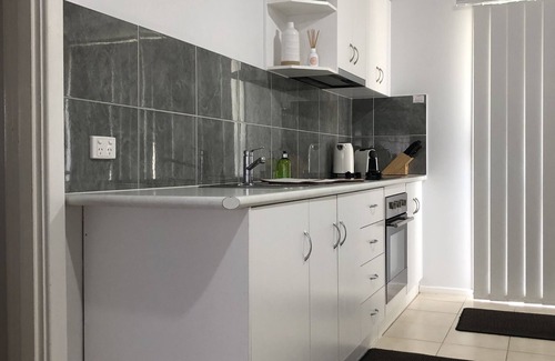 Port Lincoln House | Serenity Holiday House- With Free WiFi
