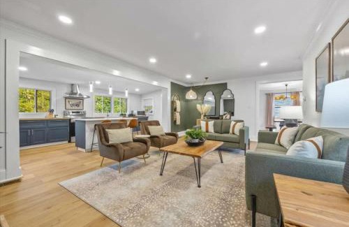 North Buckhead House | Serenity in the City