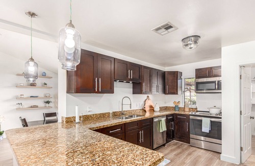 Camelback East House | Serenity in the heart of Phoenix's Camelback East/Biltmore 3 bedrooms 2 baths