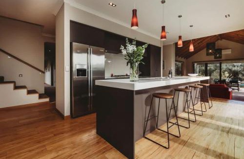 Egmont Village House | Serenity Lodge Getaway - with river views