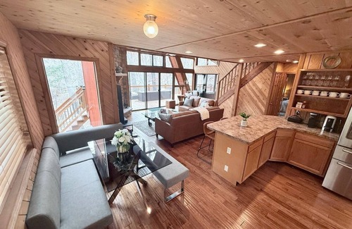 Innsbrook Ski Chalet | Serenity Now - Casual Luxury, Effortless Fun, All the Perks