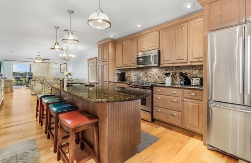 Boca Grande Condo | Serenity Now: Waterfront Condo at Boca Grande North With Commercial Ice Machine!