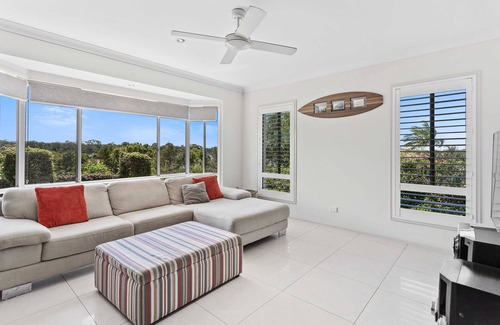 Burleigh Waters Apartment | Serenity on Sprindrift