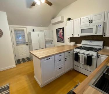 Owosso Apartment | Serenity on State St