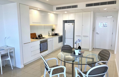 Darwin City Centre Apartment | Serenity Peary at Darwin Waterfront