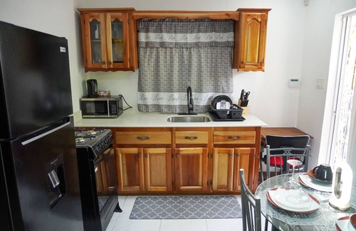 Montego Bay Apartment | Serenity's Condo 2 Bedroom Apartment